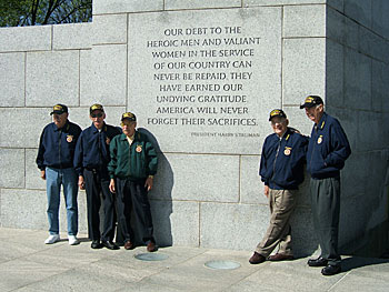 WWIImemorial-localvets